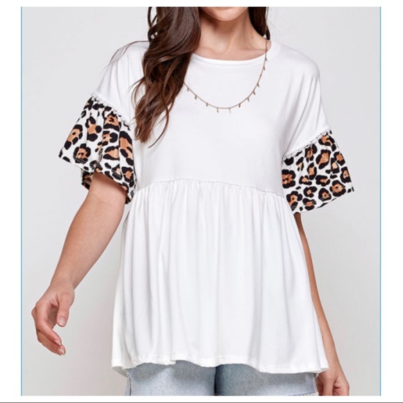 ShopEvelynne Tops - #26 Boho Leopard Trim sleeves tunic soft Flowy baby doll top